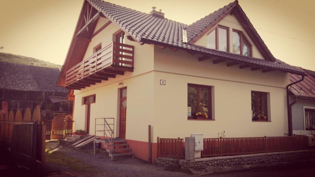 Ubytovanie Dita Cerveny Klastor Exterior photo